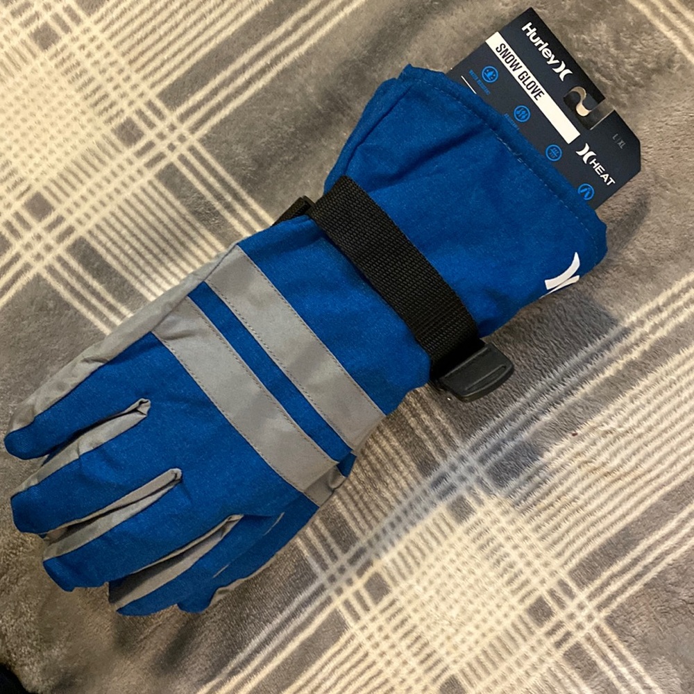 Snow gloves